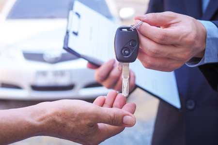 Noleggio auto a lungo termine a Bologna: guida senza stress