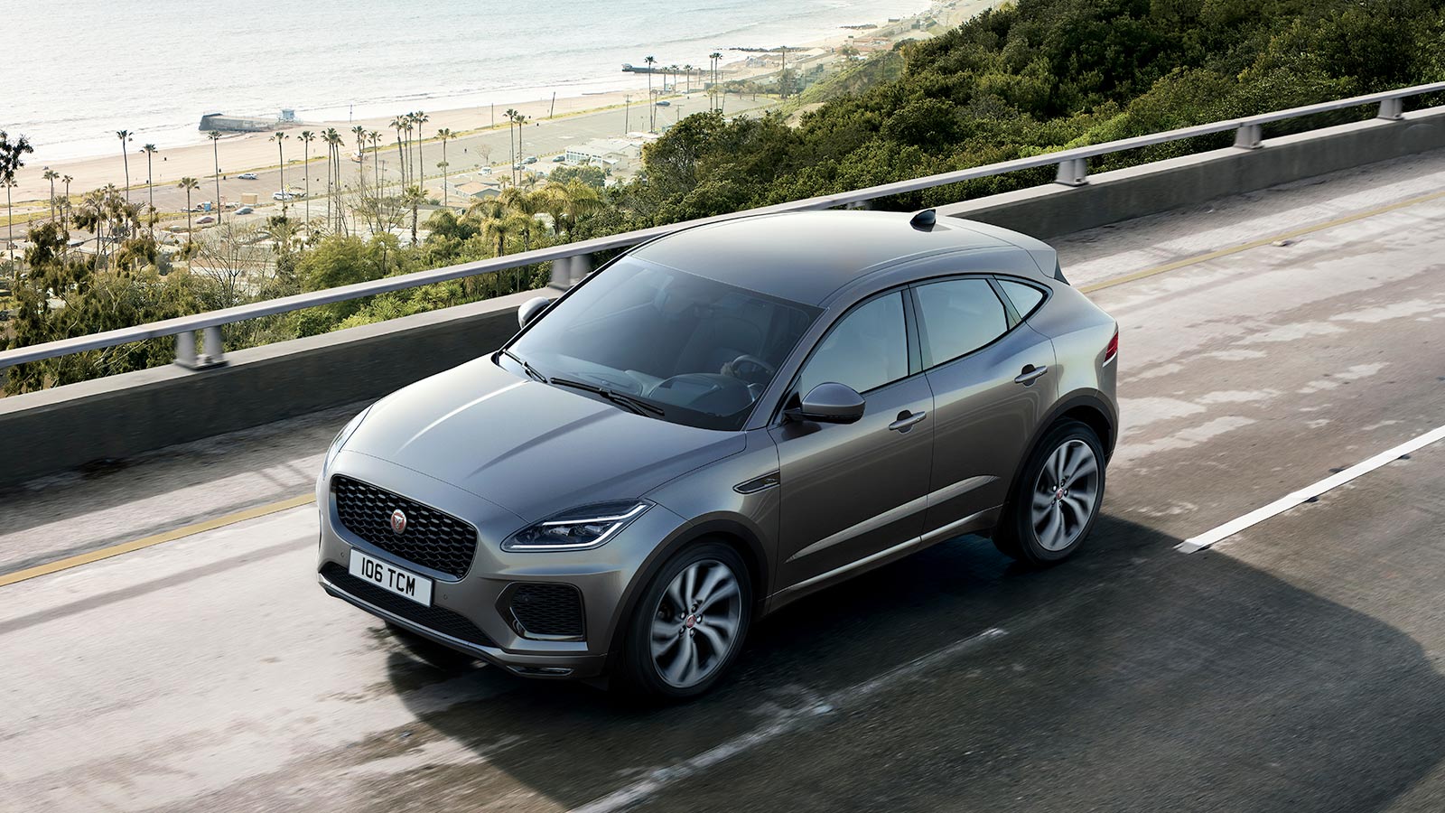 Jaguar E-Pace a Ferrara: agilità e comfort in un SUV