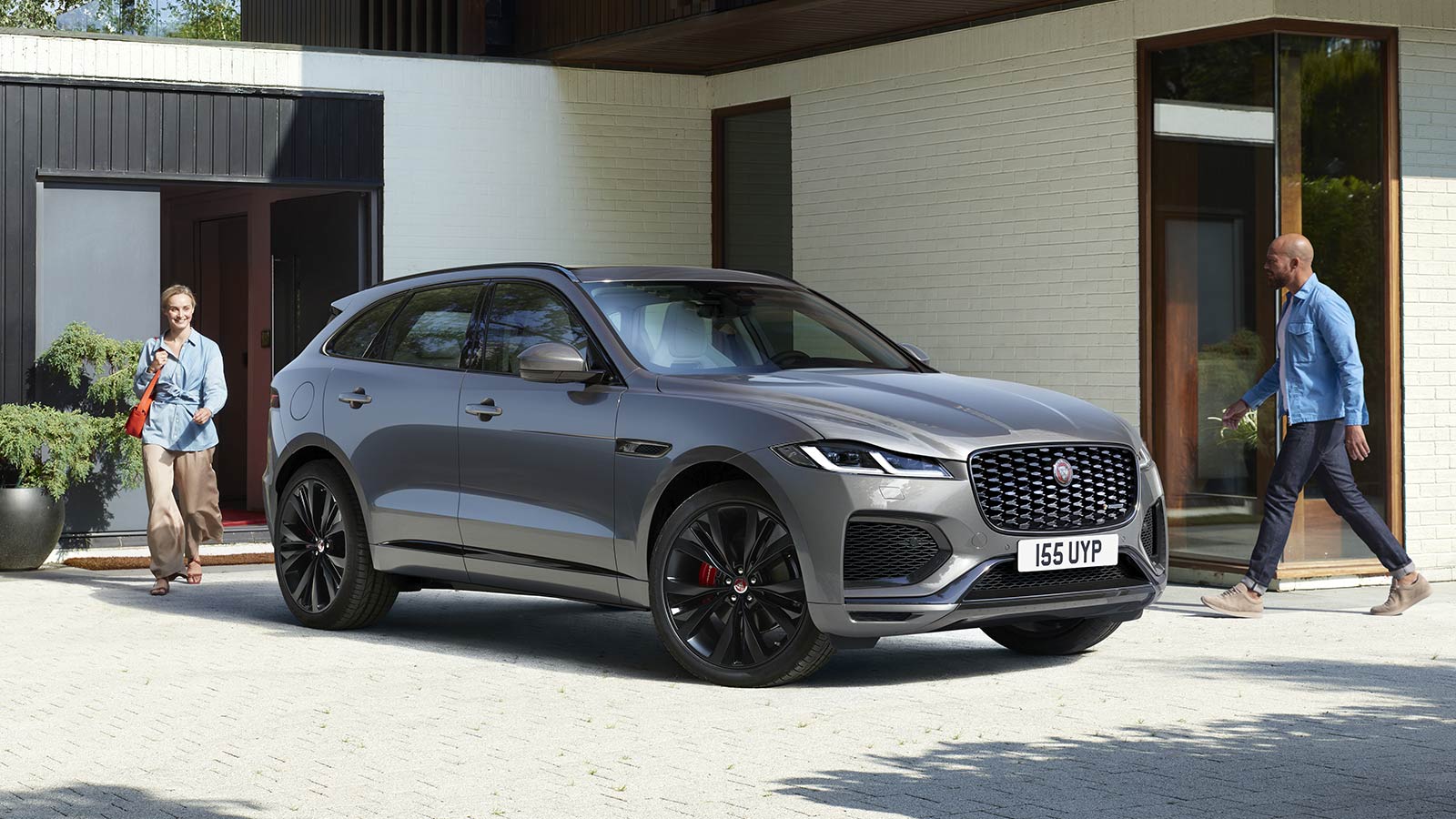 Jaguar F-Pace usata a Ferrara a km 0