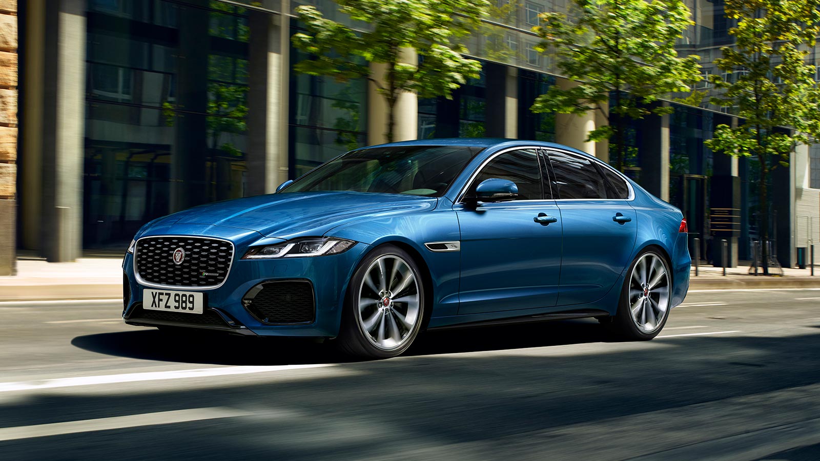 Jaguar XF a Ferrara, la berlina di successo