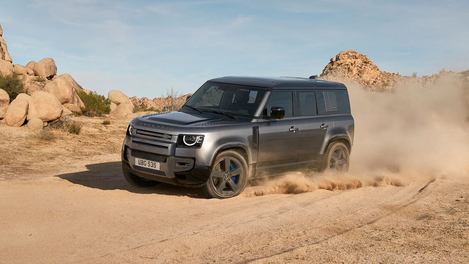 Land Rover Defender a Bologna