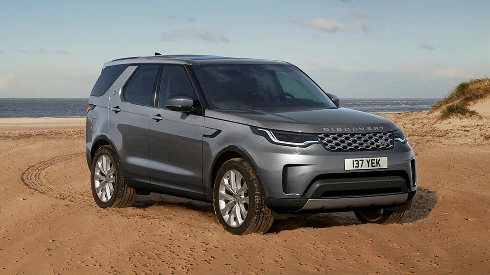 Land Rover Discovery a Bologna: il SUV fuori strada