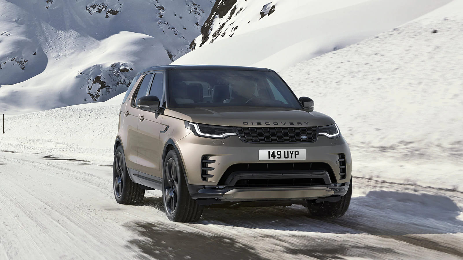 Land Rover Discovery a Ferrara: il SUV fuori strada