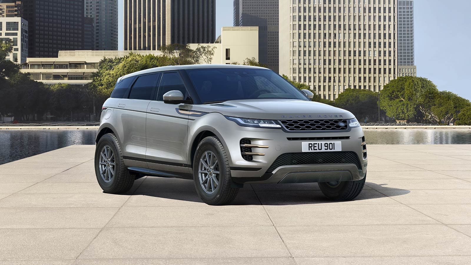 Range Rover Evoque usata a Ferrara a km 0: minimal e hitech