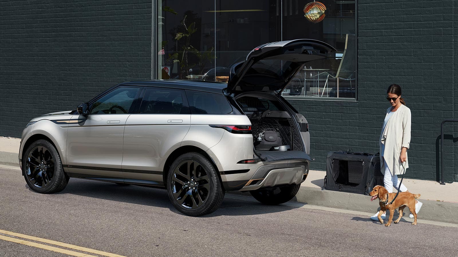 Range Rover Evoque usata a Modena a km 0: minimal e hitech