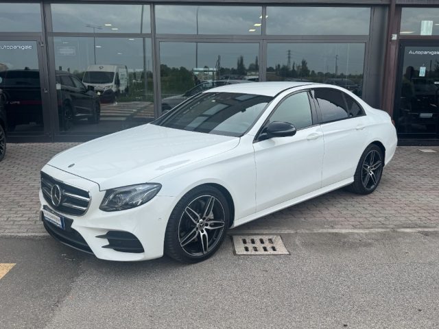 MERCEDES-BENZ E 300 Premium AMG (24079593)